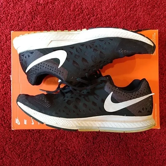 Nike Zoom Pegasus 31 Running Shoe Men's Sz 9.5 Black & White - Picture 10 of 12